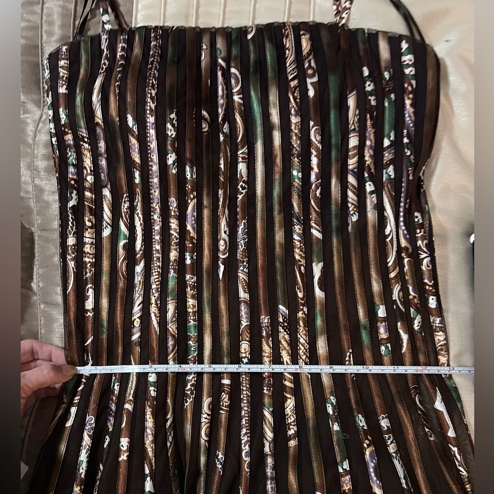 Stunning Cache Midi Dress - Picture 12 of 15